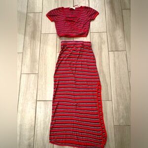 Pull&bear knit striped set‎ skirt and a cropped top size S